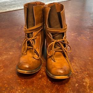 Lace up leather booties